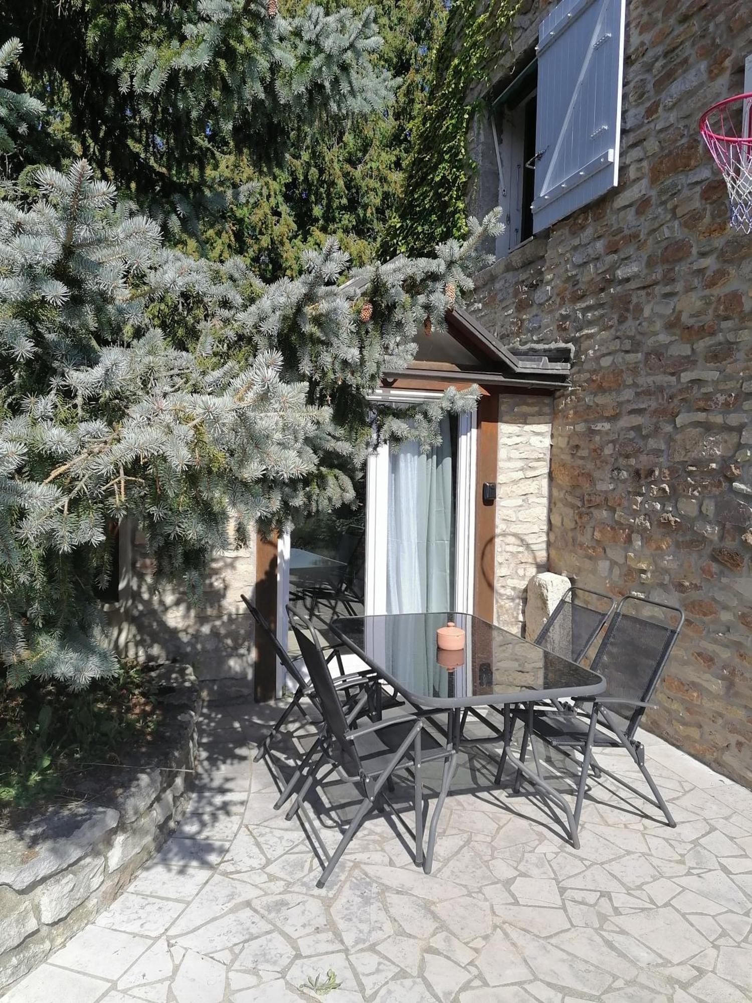 Gite Hautes Cotes De Nuits Curtil-Vergy Exterior photo